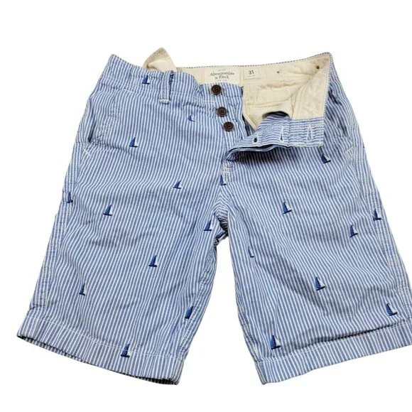 Abercrombie & Fitch Shorts Mens 31 Blue Stripe Sail Boat Chino Preppy Button Fly - Picture 1 of 7